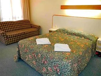 Country Rose Motel Warwick Australia